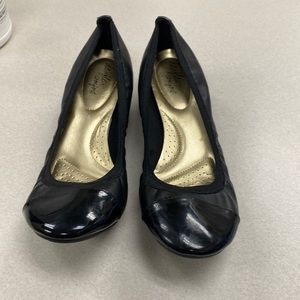 Dexflex Comfort Wedge size 10 women’s.